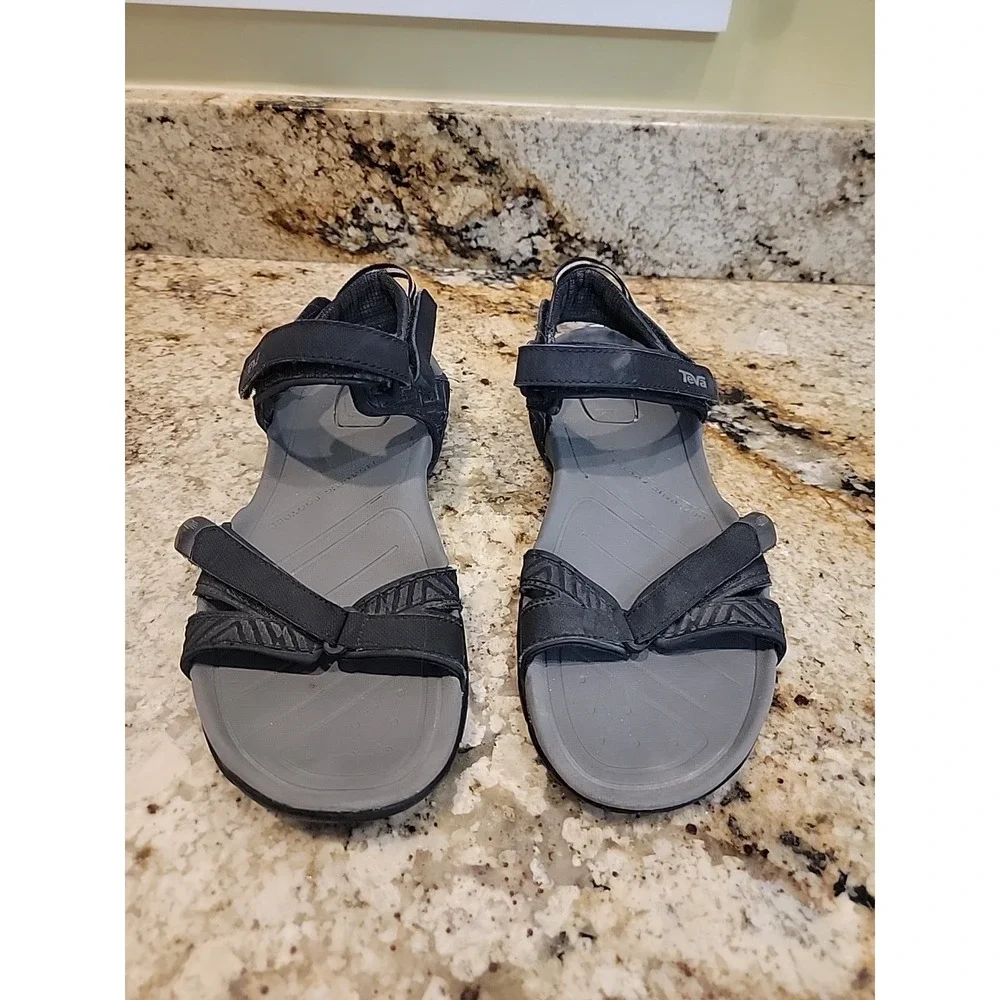 Teva Men's Classic Universal Black Strappy Sport Hiking Sandals Size 11